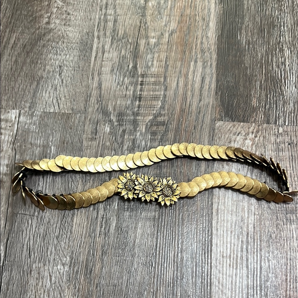 Vintage Sunflower Coin Belt Gold Tone